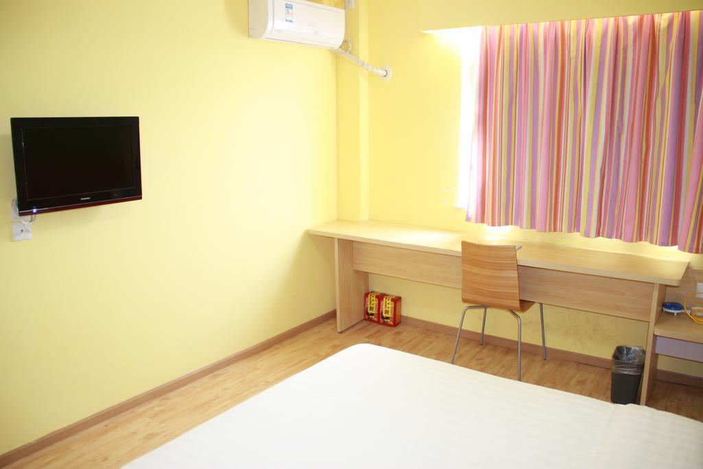 7Days Inn Guiyang Sha Chong South Road Bagian luar foto