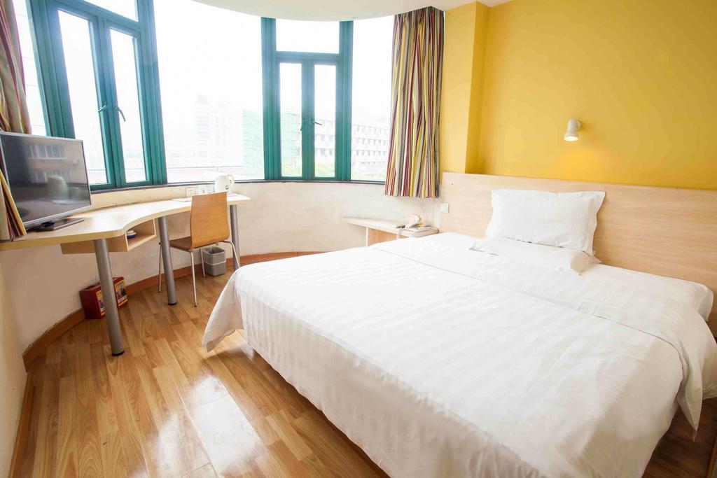 7Days Inn Guiyang Sha Chong South Road Bagian luar foto